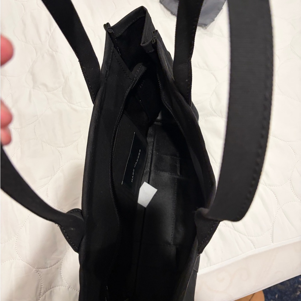 Marc Jacobs Black Canvas 'The Tote Bag' - Picture 2 of 4